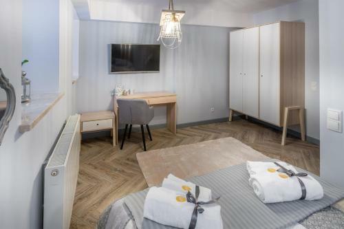 Sea Sail Apartments