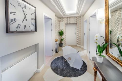 Sea Sail Apartments