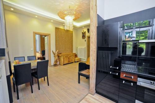 Africana Apartment