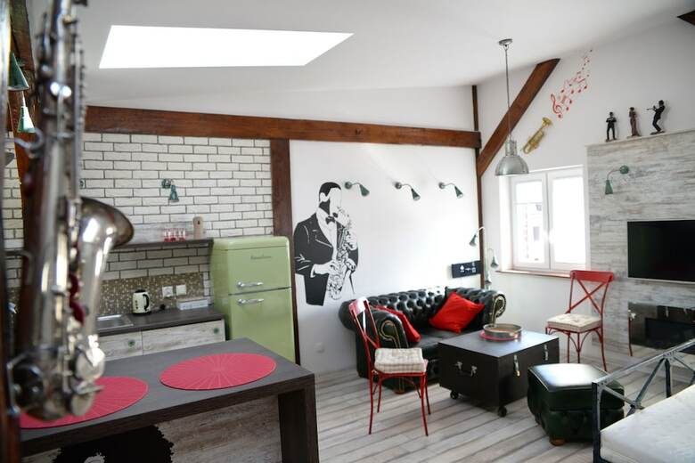 In The Attic Apartments