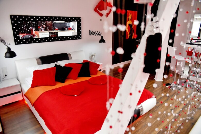 In The Attic Apartments