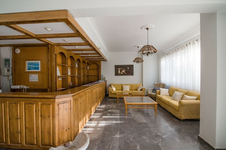 Hotel Kamari Blu Boutique