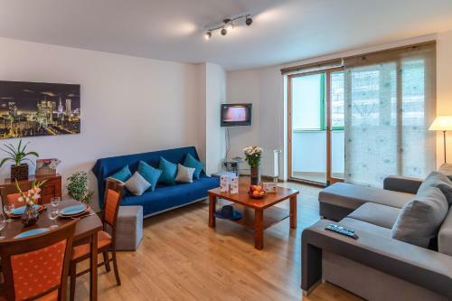 Warsaw Panorama Apartment