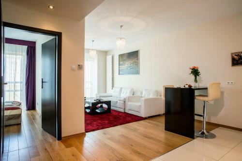 Apartamento Platinum Towers E-apartments