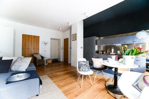 Apartamento Chmielna City Center