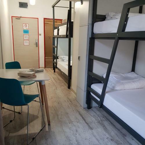 Oki Doki Old Town Hostel