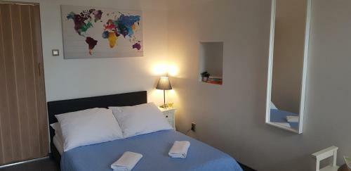Oki Doki Old Town Hostel
