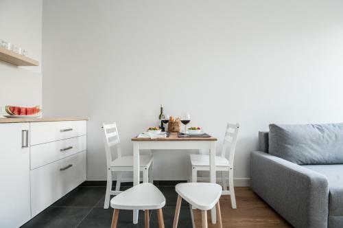 Rakowiecka Apartment By Sleepingcar