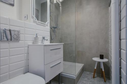 Apartamento Shortstaypoland Grzybowska (b29)
