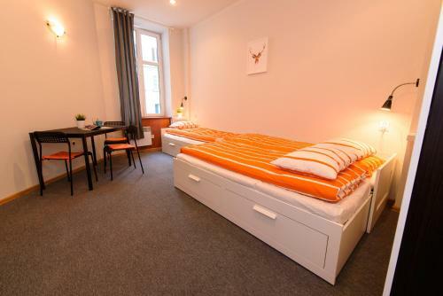 Albergue Constitution Square Rooms