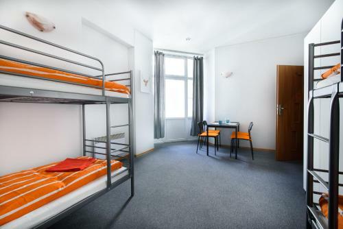 Albergue Constitution Square Rooms