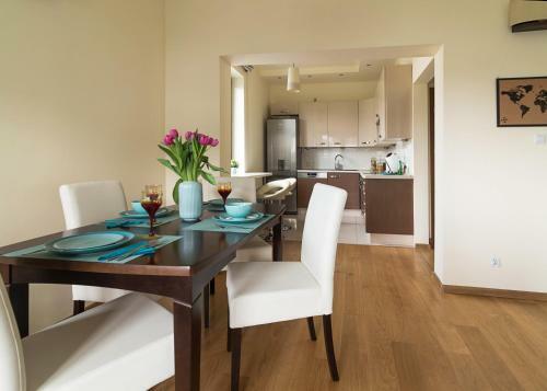 P&o Apartments Miasteczko Wilan�w