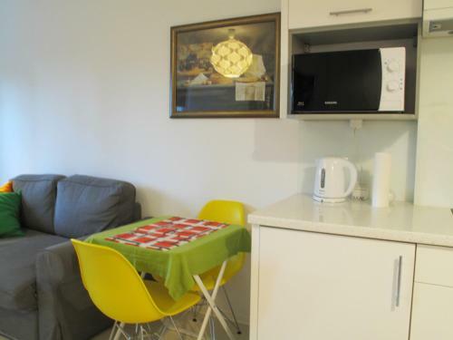 Space Center City Apartment