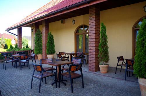 Hotel Dworek Emilli