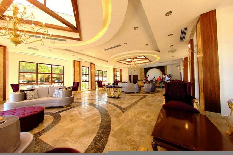 Hotel River Garden Residence