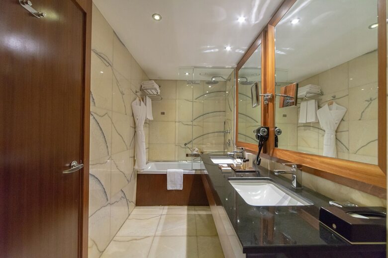 Hotel Crowne Plaza Istanbul Harbiye
