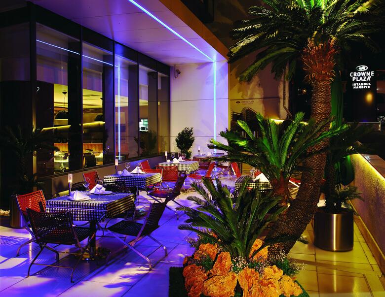 Hotel Crowne Plaza Istanbul Harbiye