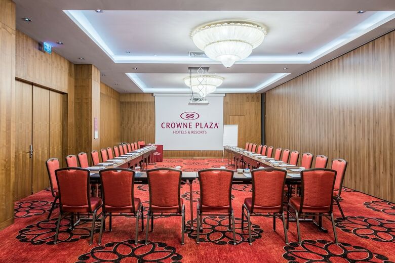 Hotel Crowne Plaza Istanbul Harbiye