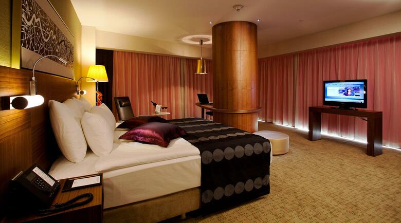 Hotel Crowne Plaza Istanbul Harbiye
