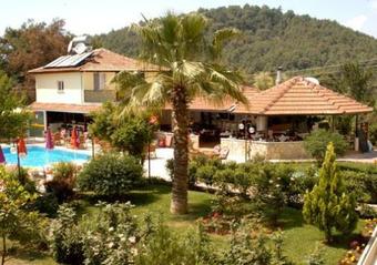Hotel Carmina