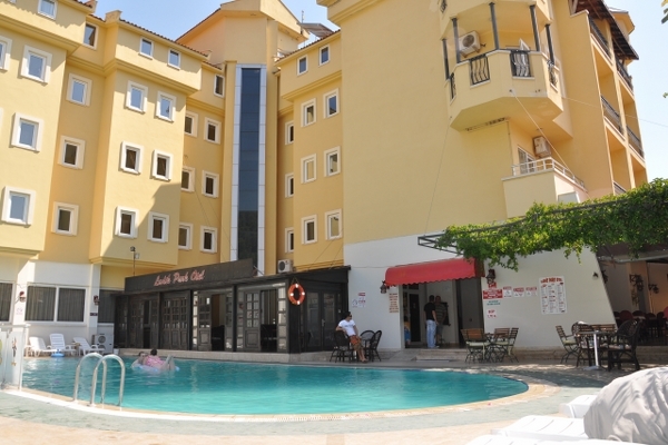 Hotel Blue Park