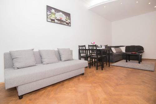 K&m Apartment O?awska