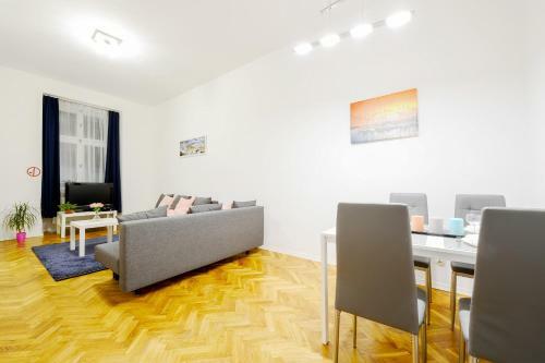 K&m Apartment O?awska