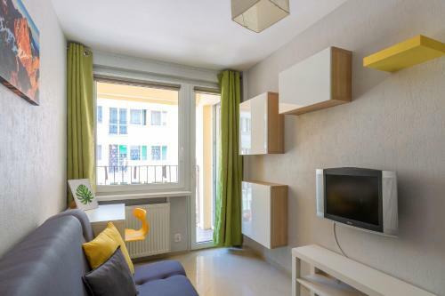 Lemonade Apartment In City Centre