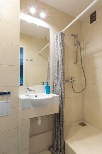 Lemonade Apartment In City Centre