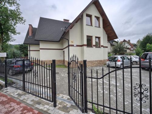 White Apartment Visitzakopane