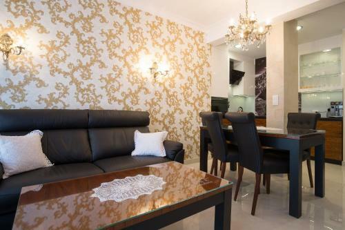 Vip Apartamenty Pod Krokwi? Spa