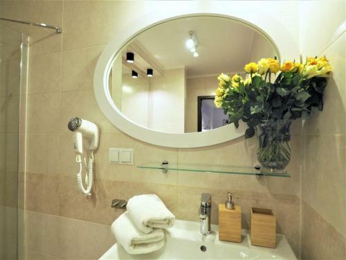 Vip Apartamenty Folk Residence