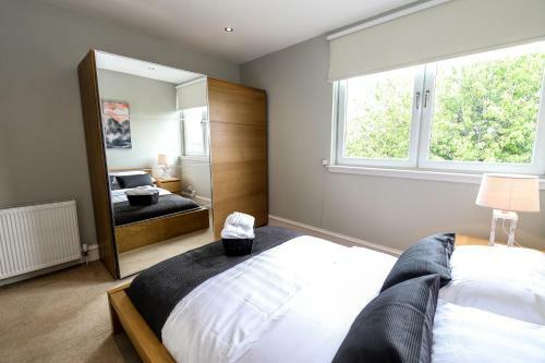 Apartment F