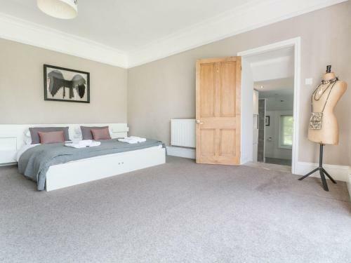 Pentre Court, Abergavenny