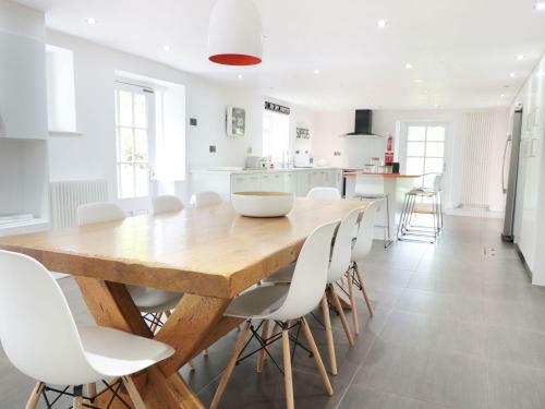 Pentre Court, Abergavenny
