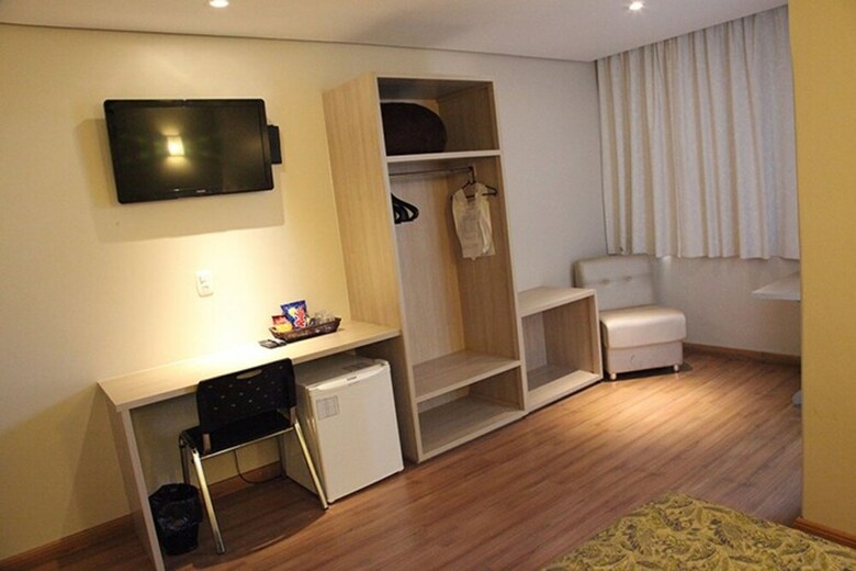 Golden Hotel