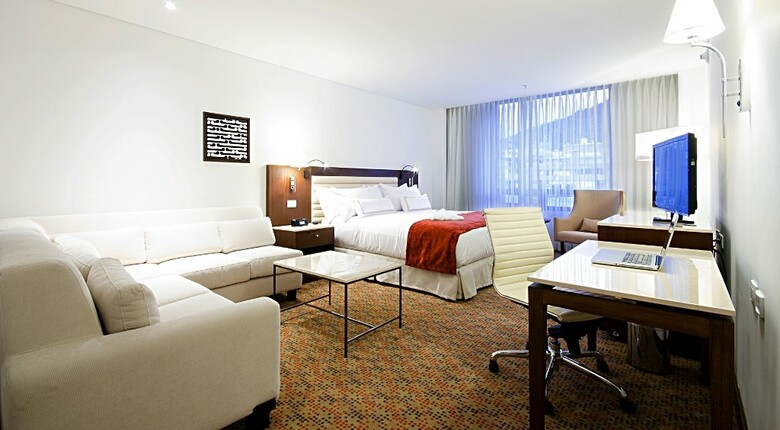 Hotel Chic� 97