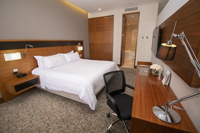 Hotel Doubletree Parque 93 By Hilton