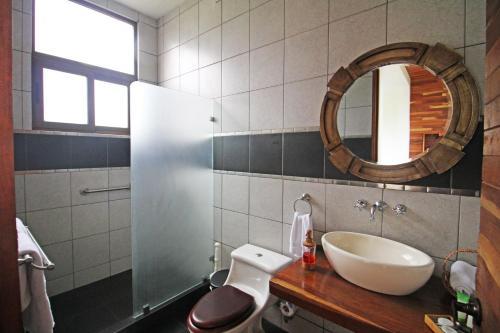 Altura Hotel