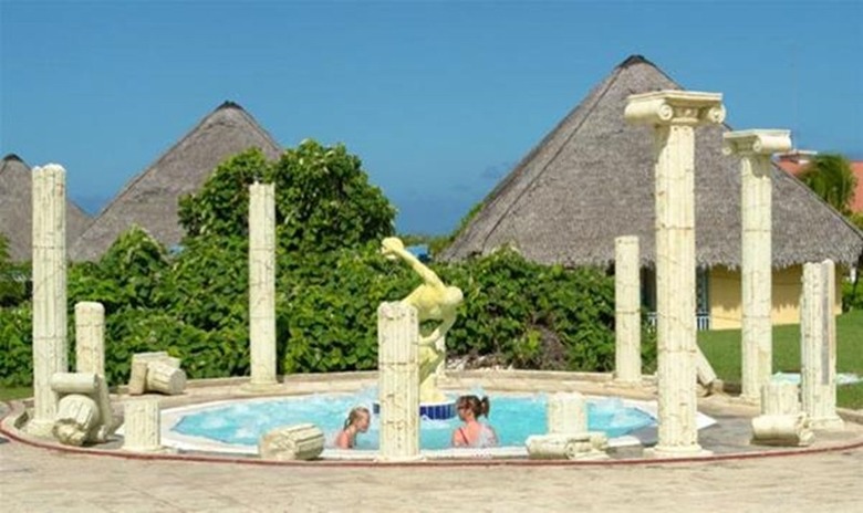 Hotel Playa Pesquero