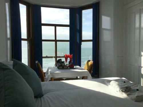 Hostal Celtic Bay Guest House