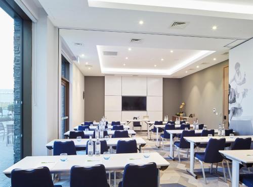 Hotel Courtyard By Marriott Oxford South