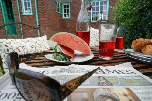 The Vintage House