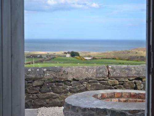 The Lookout, Alnwick