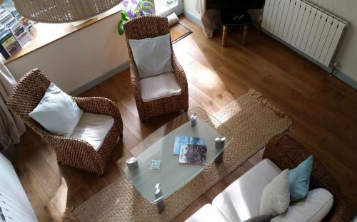 Alston Art Apartments