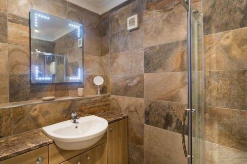 Apartamento Ambleside Heights