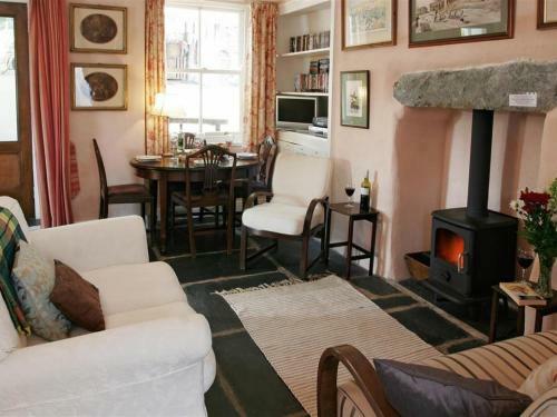 Holiday Home Clappersgate Hill