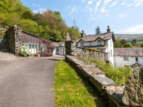 Holiday Home Clappersgate Hill