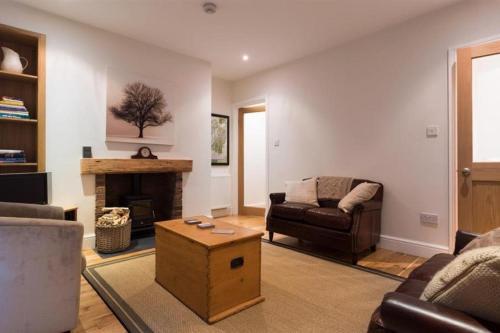 Stone's Throw Cottage