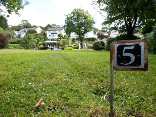 Spacious Villa In Amroth With Garden